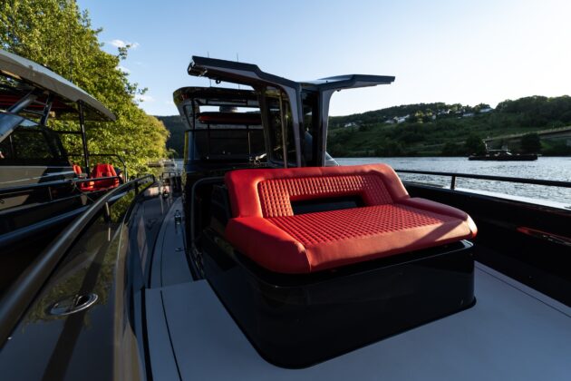 BRABUS Boat 8