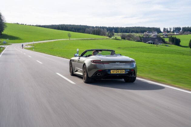 GTspirit AstonMartin DB12V 16 2