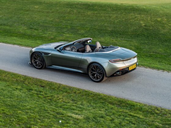 GTspirit AstonMartin DB12V 18 2