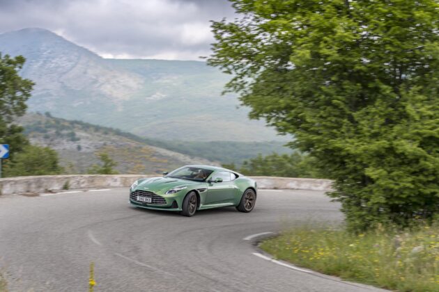 GTspirit DB12 Rollers 13