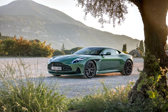 GTspirit DB12 Static 6